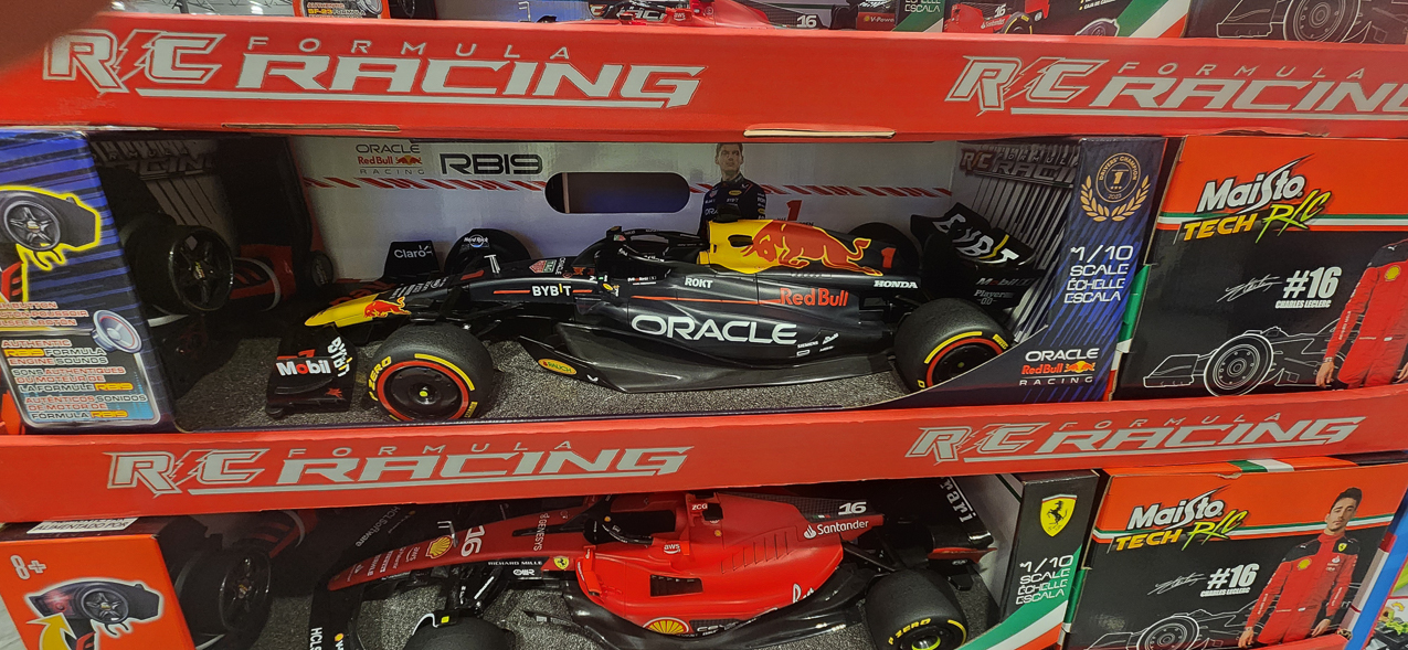 Oracle gear at Costco  ~~  