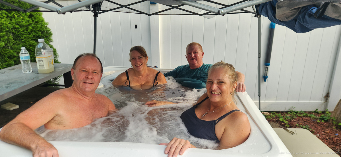 Hot tubbing at the Broome Spa