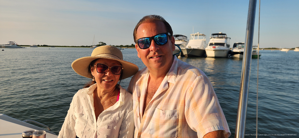 On the Long Island Sound for 4th of July with the Priceman's Thompsons, Schibi