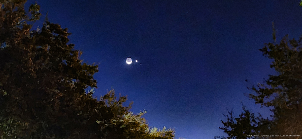 20250919_062753 Moon Venus and Regulus Sept 2025