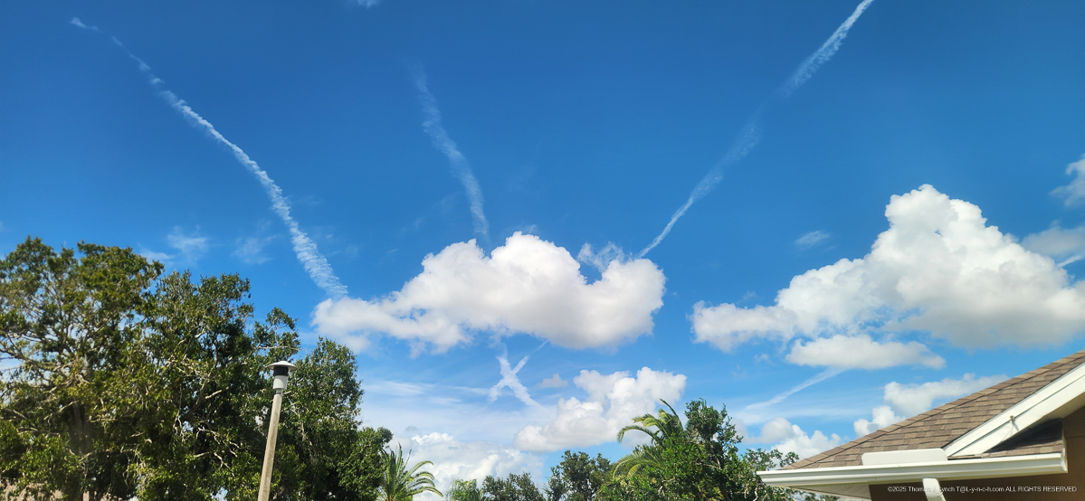 Chem Trails October 2025 - thought they were banned?