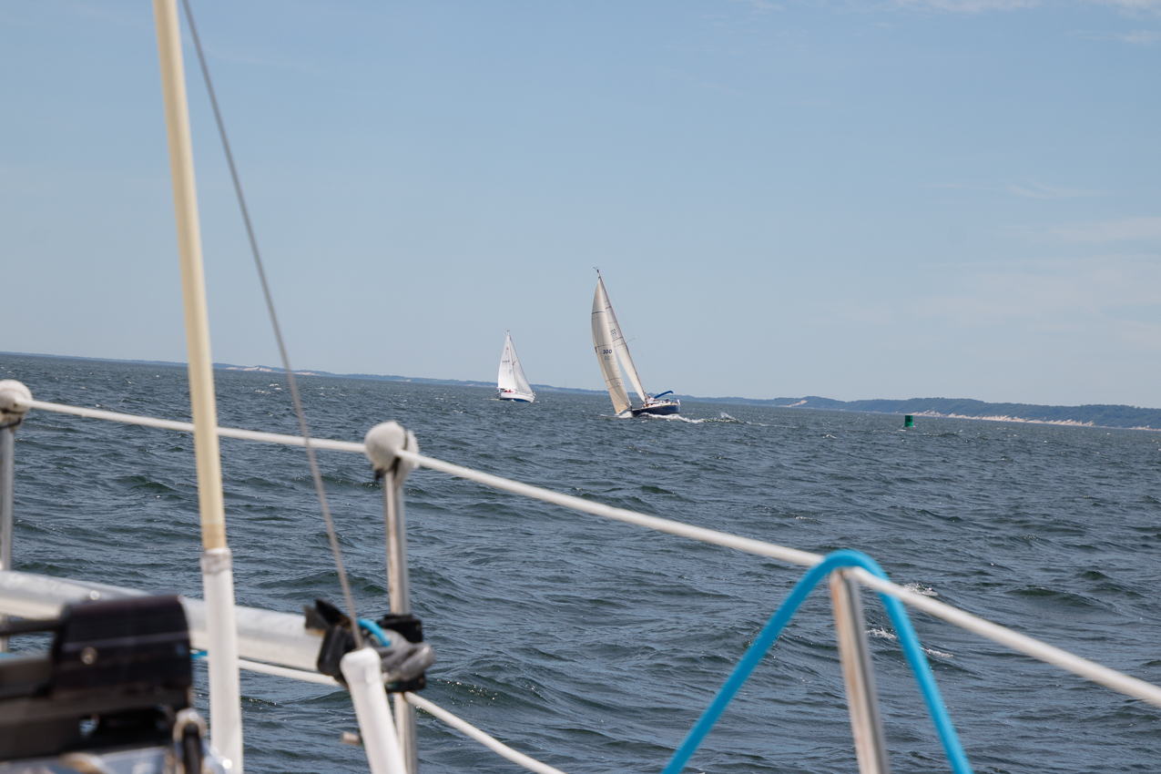 Can 7 - Six Degrees make the turn and OC coming in.  Akula last place boat for boat.  ~~  MSSA Long Distance Race 2019 - 27 NM and  15 plus kts sustained and gusts over 23 kts.