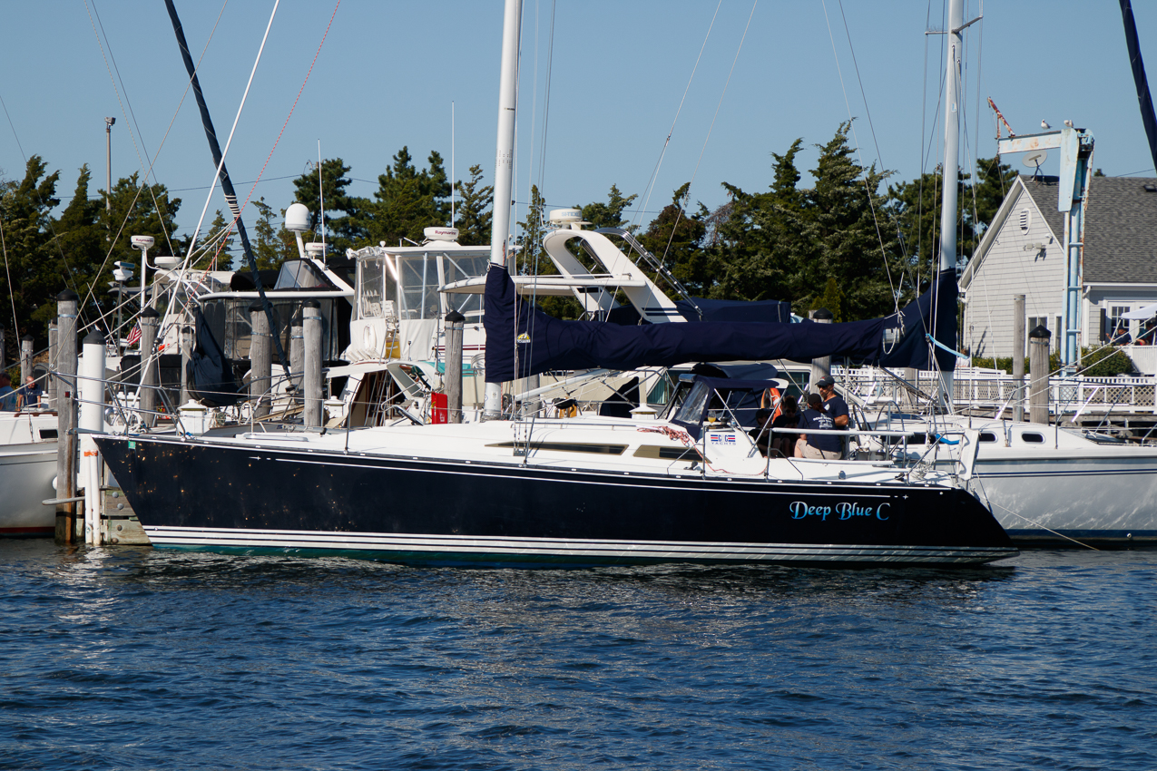 Mt Sinai Sailing Association 38th Annual American Cancer Society Regatta 2019  ~~  Not a blustery day.