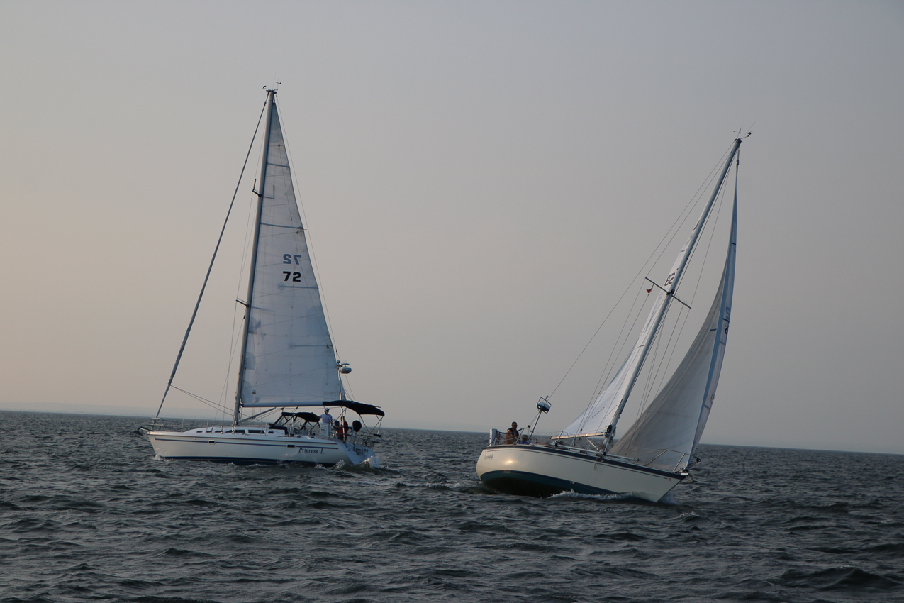 MSSA Double Handed Series  ~~  August 10, 2020:  s/v Akula was R/C and Course was SW2 in 15 knots sustained with gusts to 21 kts.