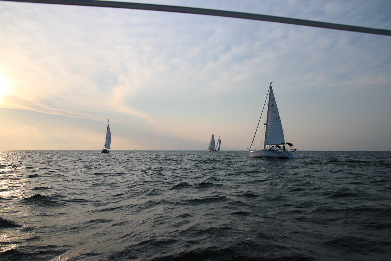 MSSA Double Handed Series  ~~  August 10, 2020:  s/v Akula was R/C and Course was SW2 in 15 knots sustained with gusts to 21 kts.