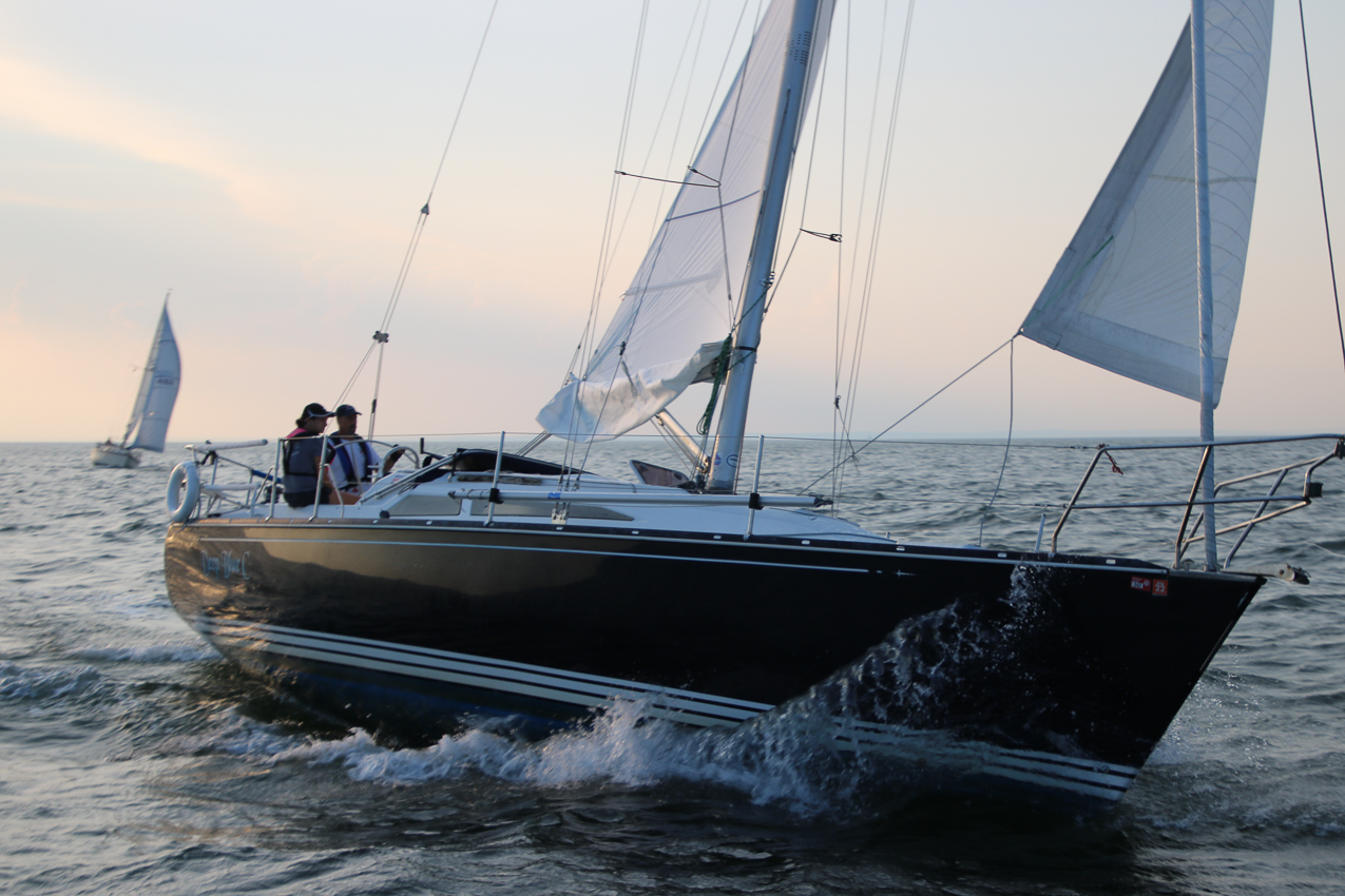 MSSA Double Handed Series  ~~  August 10, 2020:  s/v Akula was R/C and Course was SW2 in 15 knots sustained with gusts to 21 kts.