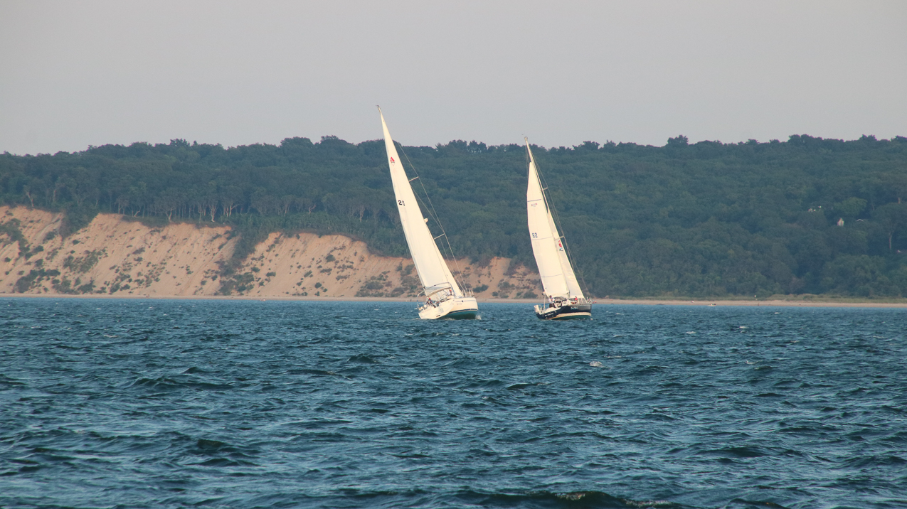 MSSA Double Handed Series  ~~  August 10, 2020:  s/v Akula was R/C and Course was SW2 in 15 knots sustained with gusts to 21 kts.