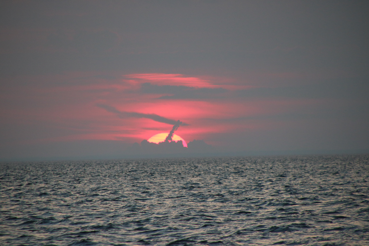 MSSA Double Handed Series  ~~  August 10, 2020:  s/v Akula was R/C and Course was SW2 in 15 knots sustained with gusts to 21 kts.