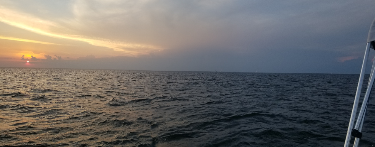 Double handed Series August 10 - Akula is R/C  ~~  