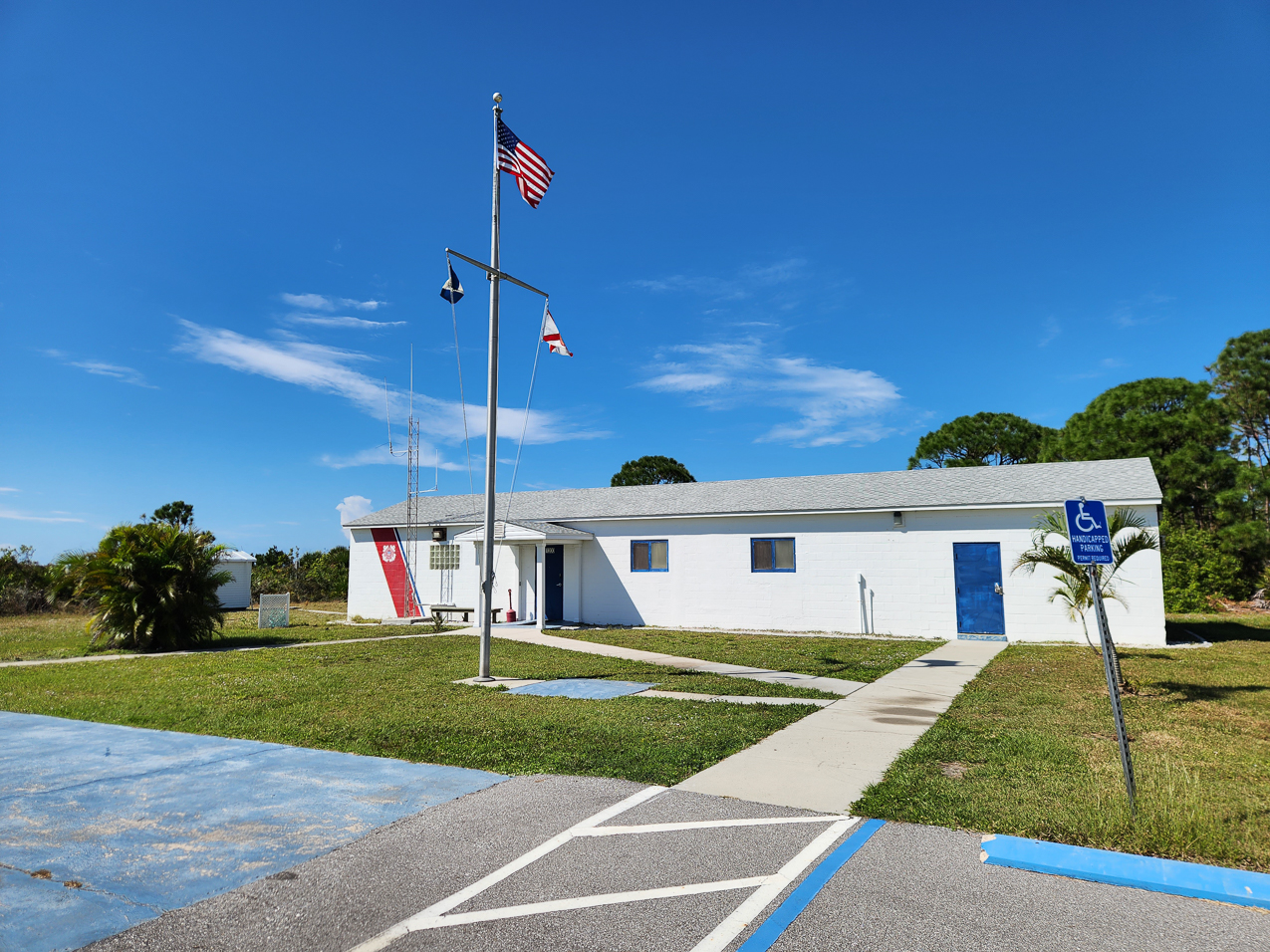 USCG Aux Flotilla 86 Venice FL  ~~  T Lynch powere washed October 26 2022