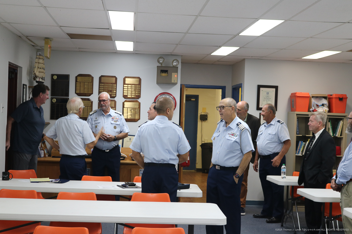 <div></div>